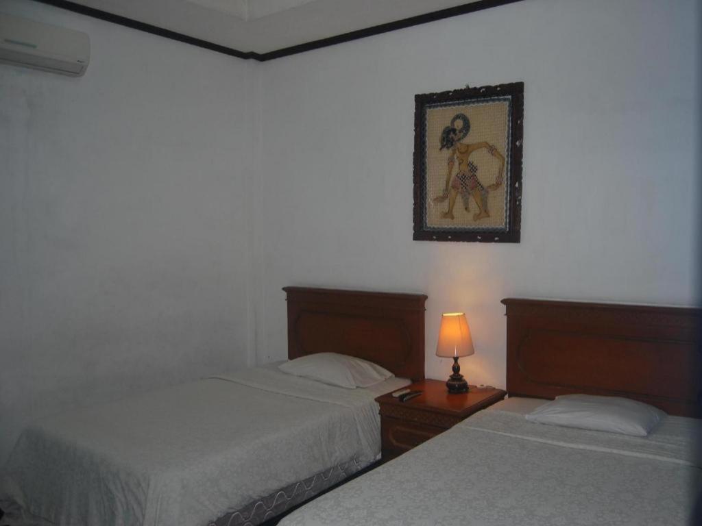 Sadinah Sahid Josodipuro Hotel Colomadu المظهر الخارجي الصورة