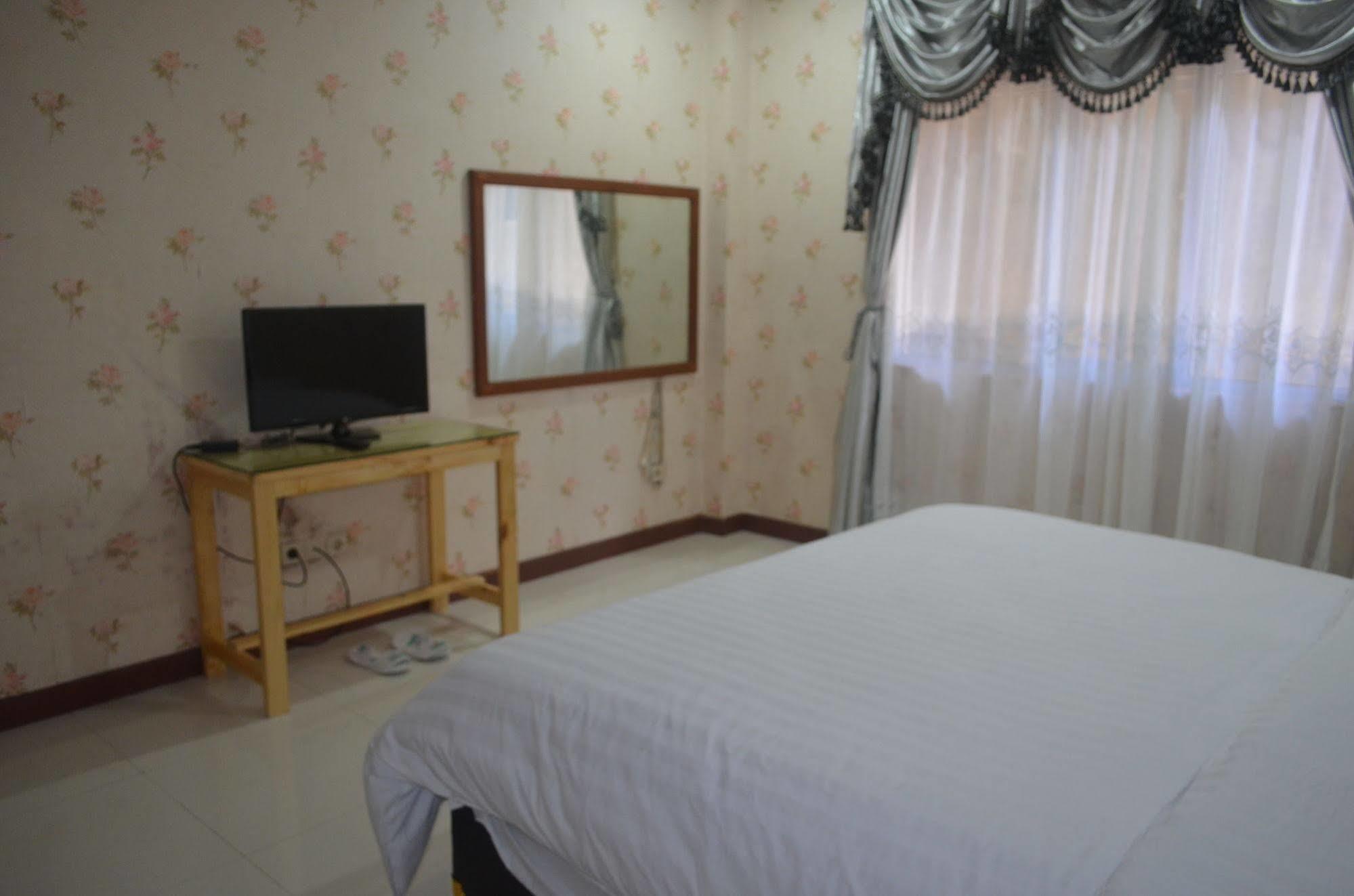 Sadinah Sahid Josodipuro Hotel Colomadu المظهر الخارجي الصورة