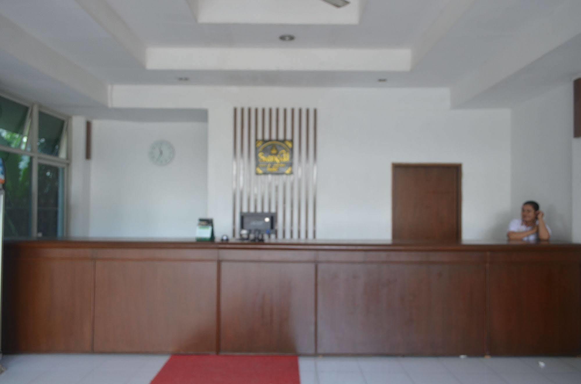 Sadinah Sahid Josodipuro Hotel Colomadu المظهر الخارجي الصورة